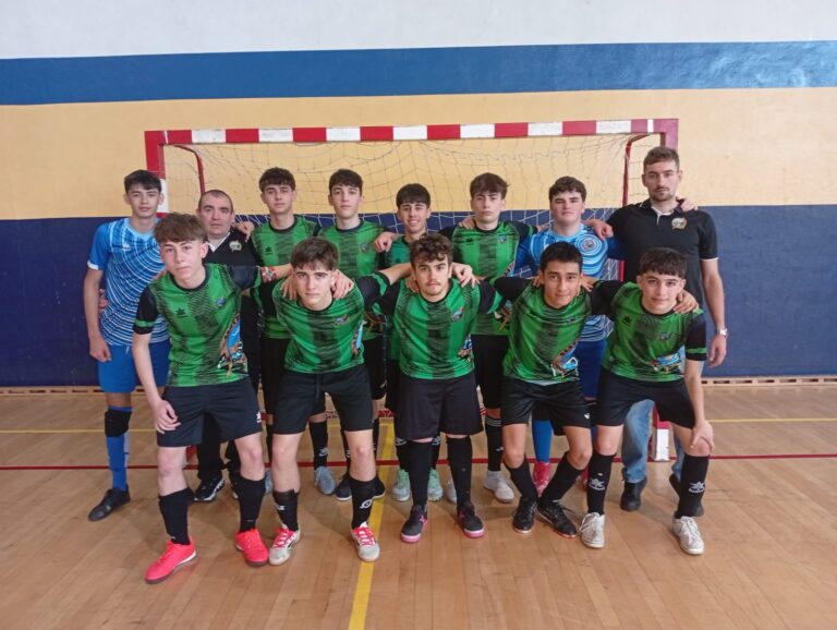 EL JUVENIL CIERRA LA TEMPORADA CON UN MERITORIO SEGUNDO PUESTO